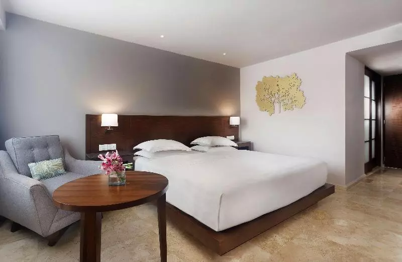 キングサイズベッドのスタンダードルーム, Hyatt Regency Villahermosa