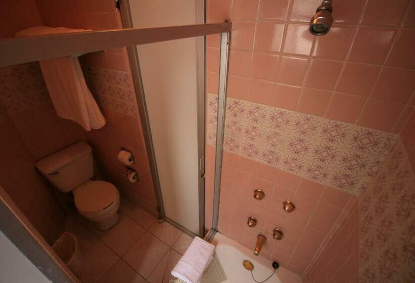 اتاق استاندارد, Maria Cristina