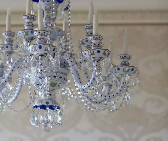 سوییت پرستیژ, Hôtel Métropole Monte Carlo
