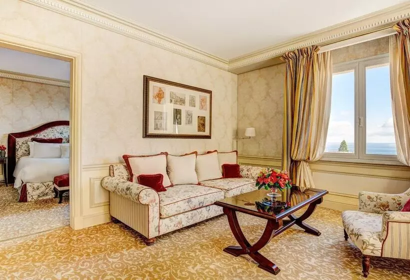 Deluxe Suite Sea View, Hôtel Métropole Monte Carlo