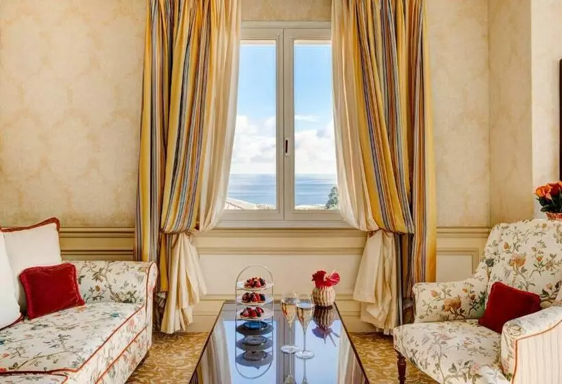 Deluxe Suite Sea View, Hôtel Métropole Monte Carlo