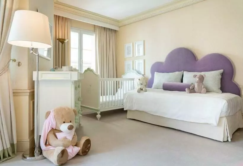 سوییت خانوادگی, Hôtel Métropole Monte Carlo