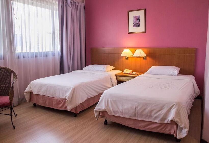 חדר דלוקס, Premier