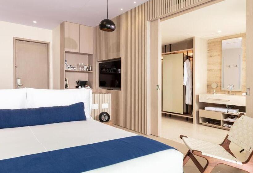 带观景和大床的豪华房间, Sls Cancun