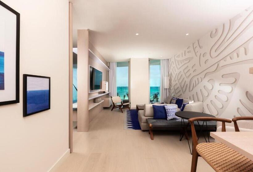 带海景的复工套房, Sls Cancun