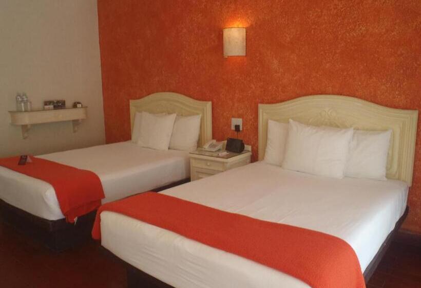 带2个双人床的标准工作室, Villa Del Conquistador