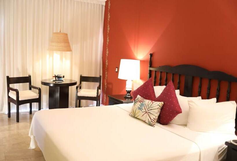 스탠다드 룸 더블 침대 도시 전망, Montetaxco