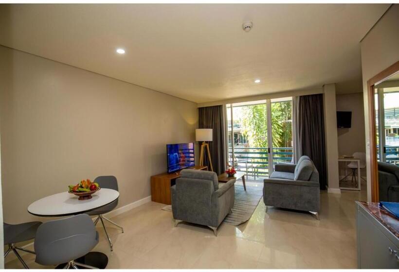 バルコニー付スイート, Gateway