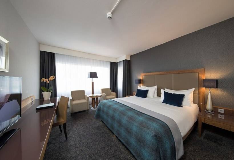 جناح, Bilderberg Garden