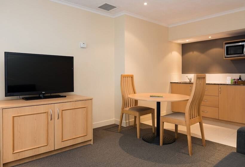 주니어 스위트, Copthorne Hotel Auckland City