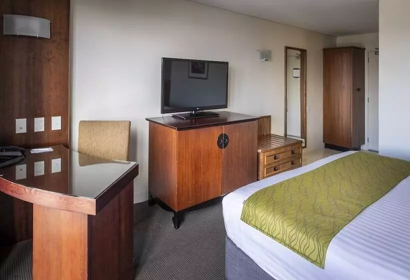 اتاق سوپریور با تخت بزرگ, Copthorne Hotel Auckland City