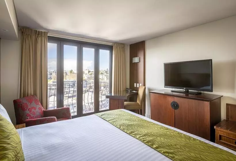 اتاق سوپریور با تخت بزرگ, Copthorne Hotel Auckland City