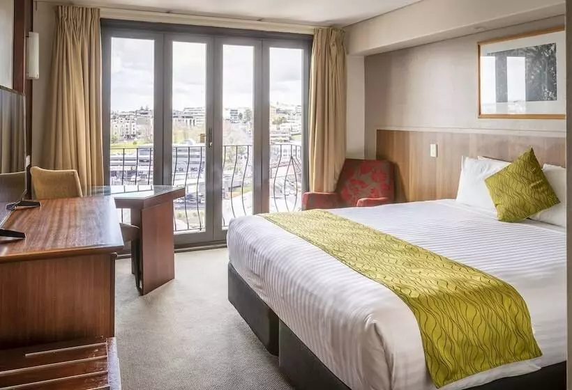 اتاق سوپریور با تخت بزرگ, Copthorne Hotel Auckland City