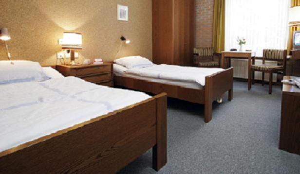 غرفة قياسية, De Lindeboom