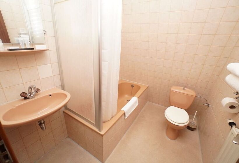 חדר אקונומי, De Woudzoom