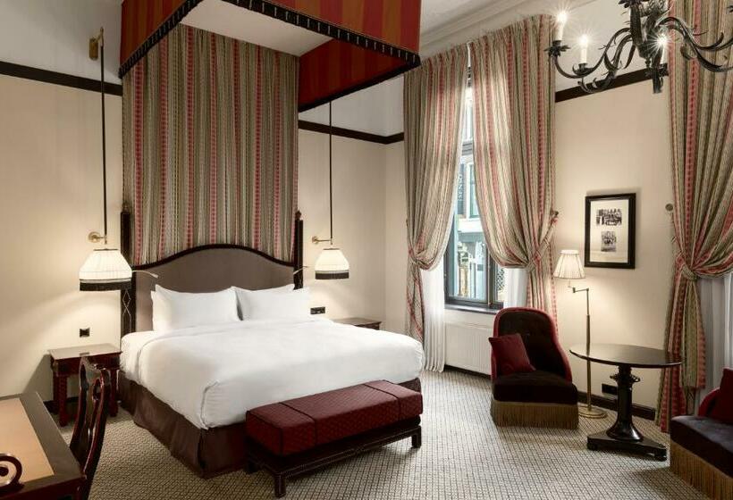 デラックスルーム, Des Indes The Hague