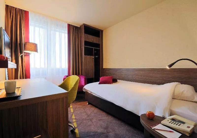 スタンダードシングルルーム, Mercure Hotel Groningen Martiniplaza