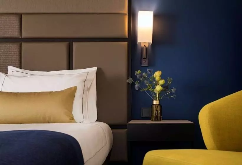 اتاق اجرایی سه نفره, Park Plaza Utrecht