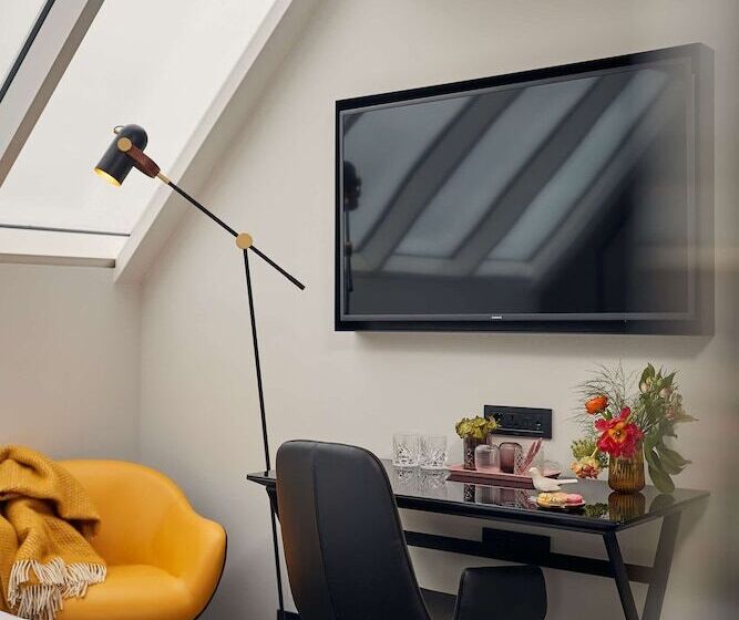 استودیوی استاندارد, Park Plaza Vondelpark Amsterdam