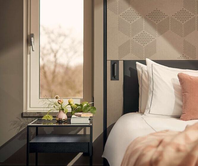 استودیوی استاندارد, Park Plaza Vondelpark Amsterdam