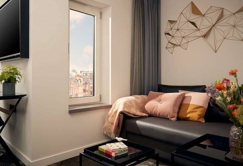 استودیوی استاندارد, Park Plaza Vondelpark Amsterdam