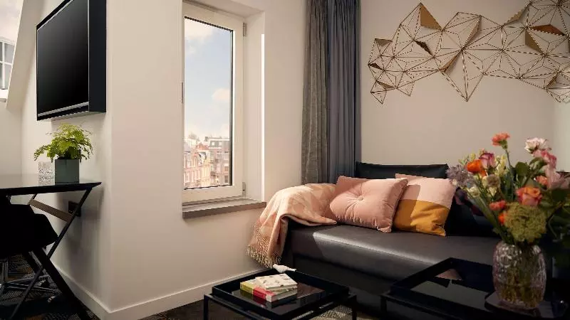 استودیوی استاندارد, Park Plaza Vondelpark Amsterdam