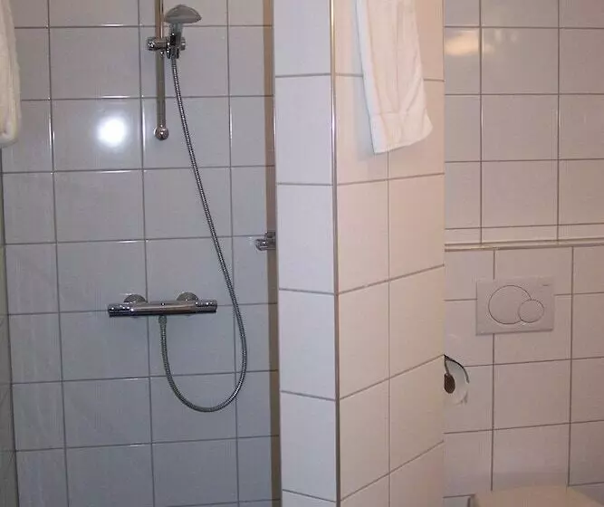 Cameră Basic, Princenhof
