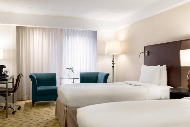 اتاق خانوادگی, Renaissance Amsterdam