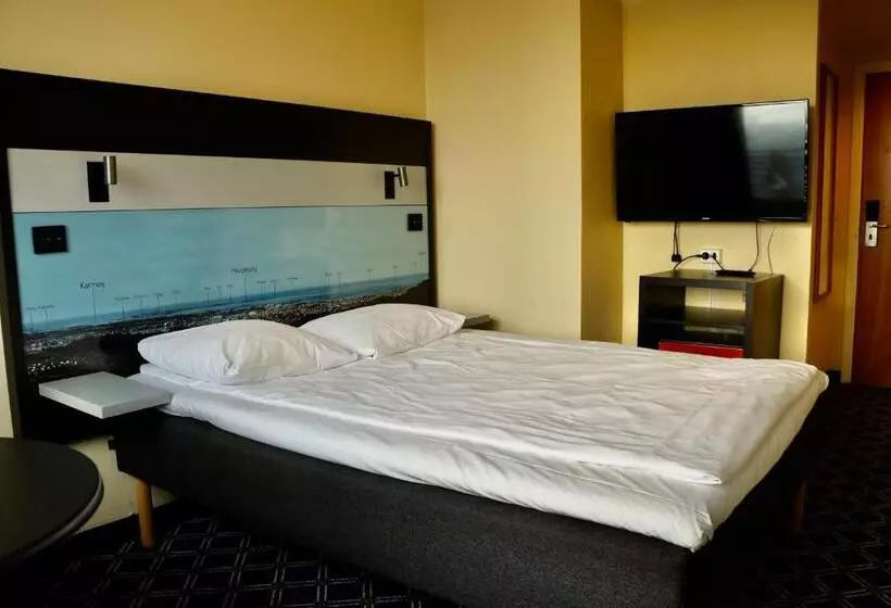 اتاق استاندارد, Quality Hotel Maritim