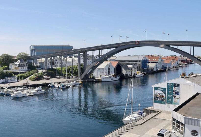 Номер Superior, Quality Hotel Maritim