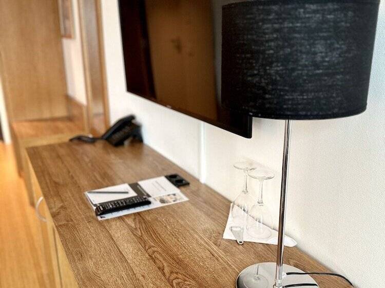 经济房, Scandic Parken