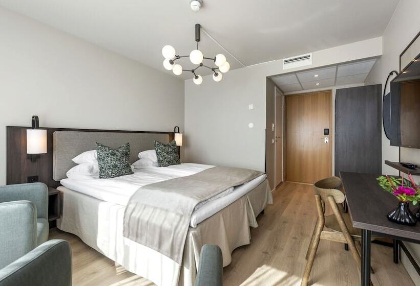 标准间, Scandic Parken