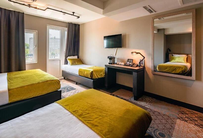 اتاق استاندارد سه نفره, The Alfred