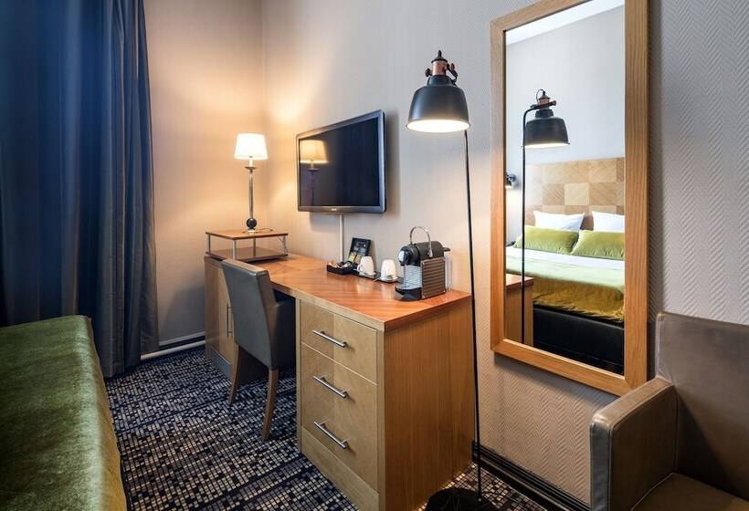 اتاق استاندارد, The Alfred