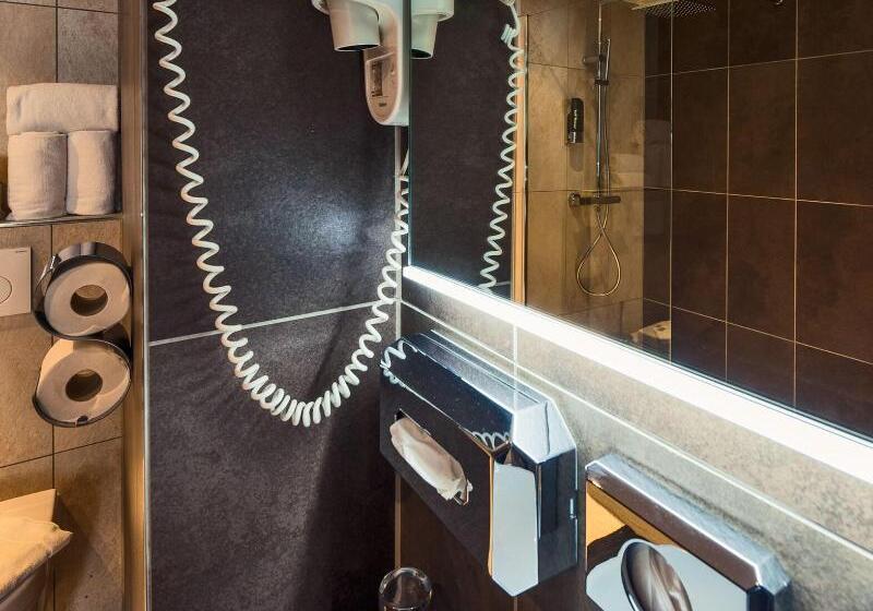 اتاق استاندارد, The Alfred