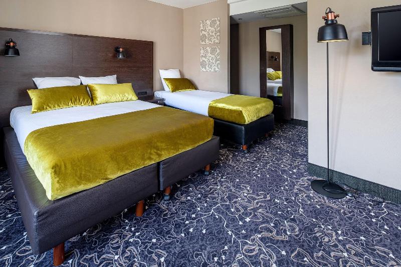 اتاق استاندارد سه نفره, The Alfred