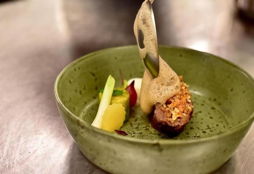 Полулюкс, Landgoed Hotel & Restaurant Carelshaven