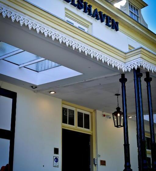Полулюкс, Landgoed Hotel & Restaurant Carelshaven