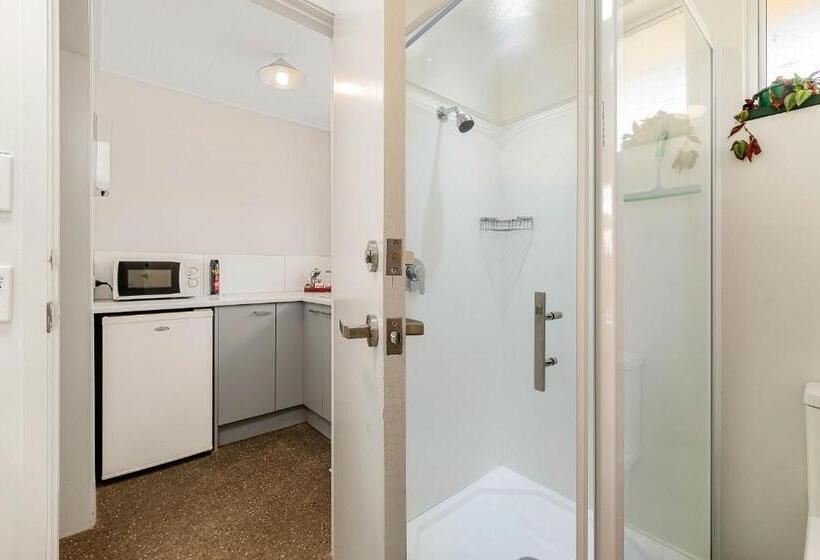 إستوديو ديلوكس, Alpine Motel