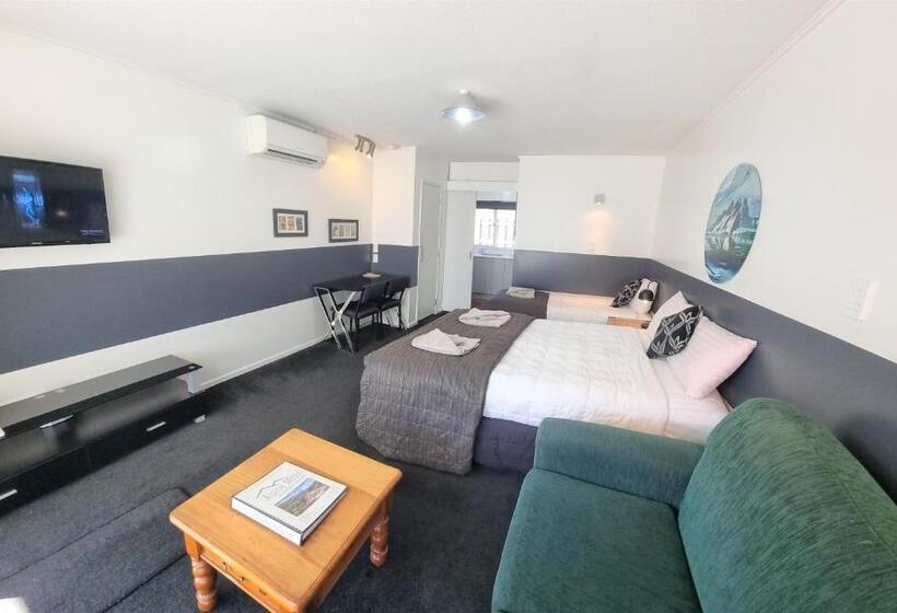 إستوديو ديلوكس, Alpine Motel