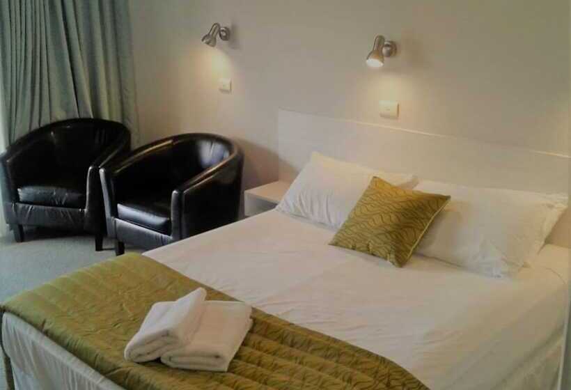 חדר סטודיו סטנדרד, Averill Court Motel