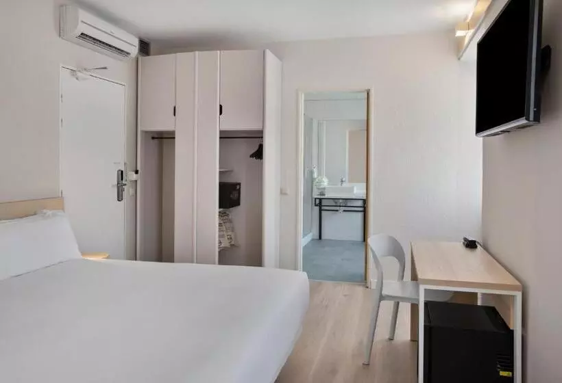 スタンダードトリプルルーム, B&B Hotel Figueira Da Foz