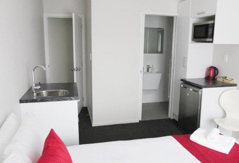 Студия Стандарт, Abbey Motor Lodge