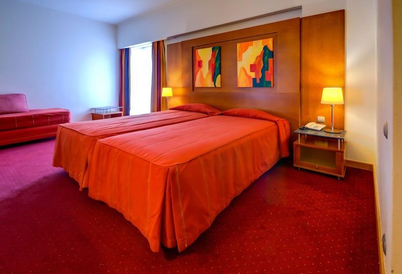 اتاق استاندارد سه نفره, Alvorada