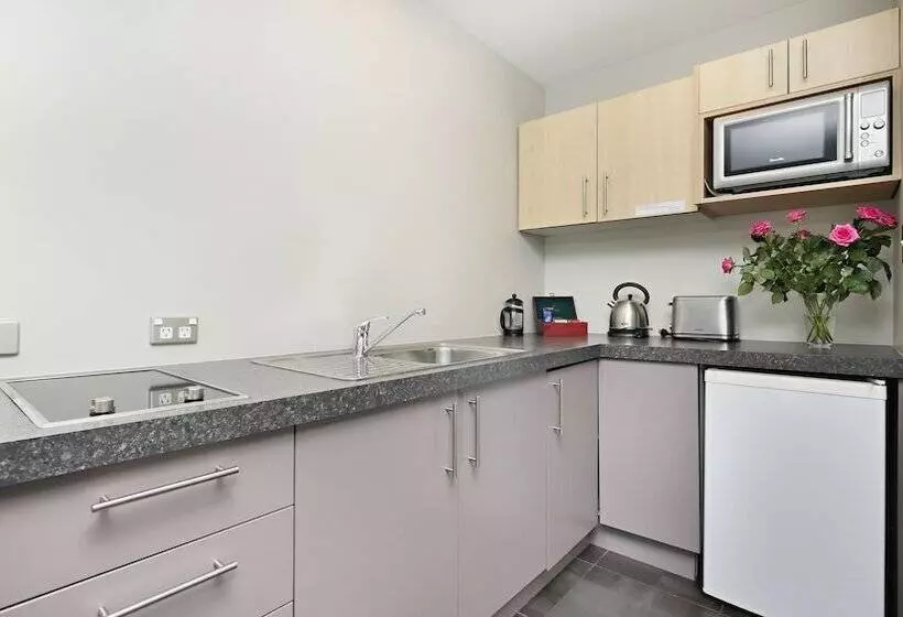 １ベッドルームのデラックスアパートメント, Arthurs Court Motor Lodge