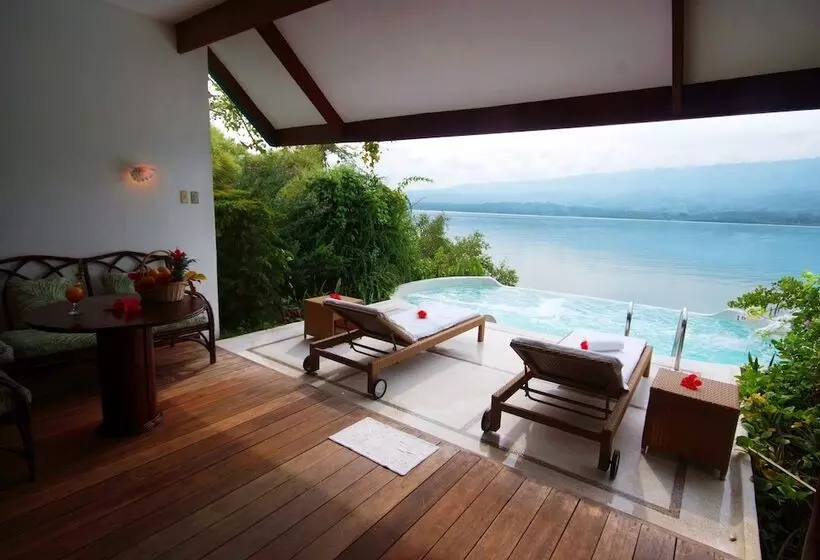 プール付き１ベッドルームヴィラ, Badian Island Wellness Resort