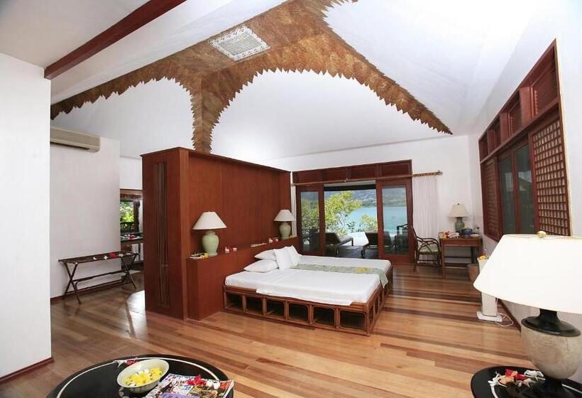 וילה עם חדר שינה אחד ובריכת שחיה, Badian Island Wellness Resort