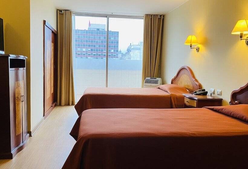 수피리어 룸, Continental