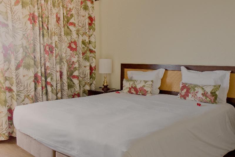 غرفة قياسية, D. Luis