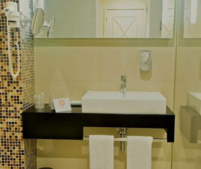 غرفة قياسية, D. Luis